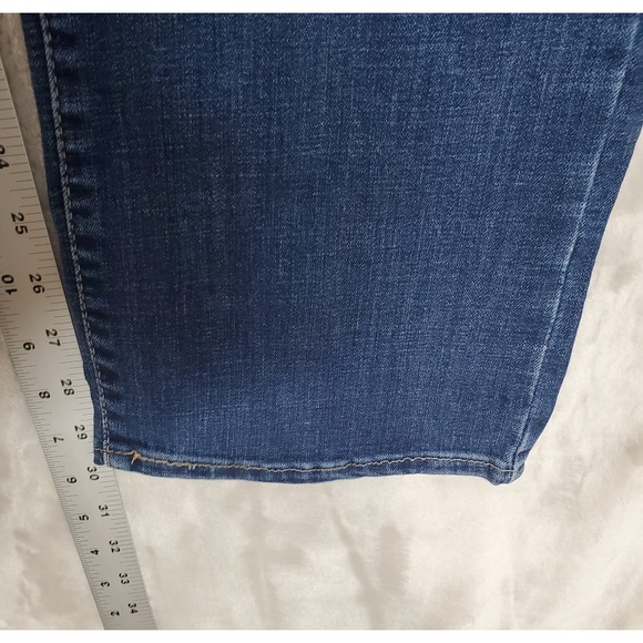 Levi's Womens Classic Straight Mid Rise Hypersoft Denim Blue Jeans 16M (W33 L30) - Picture 12 of 14